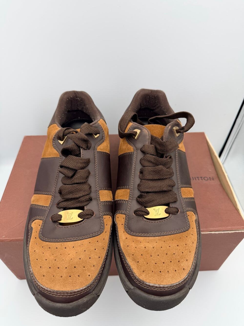 Authentic LOUIS VUITTON MENS SHOE brown 10.5 LV -
11.5-12 US